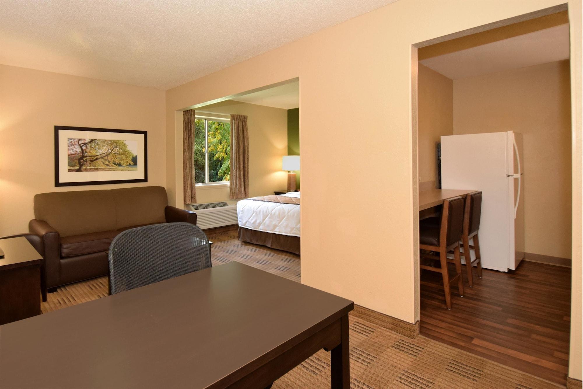 Extended Stay America Suites - Philadelphia - Mt Laurel - Pacilli Place Маунт-Лорел Екстер'єр фото
