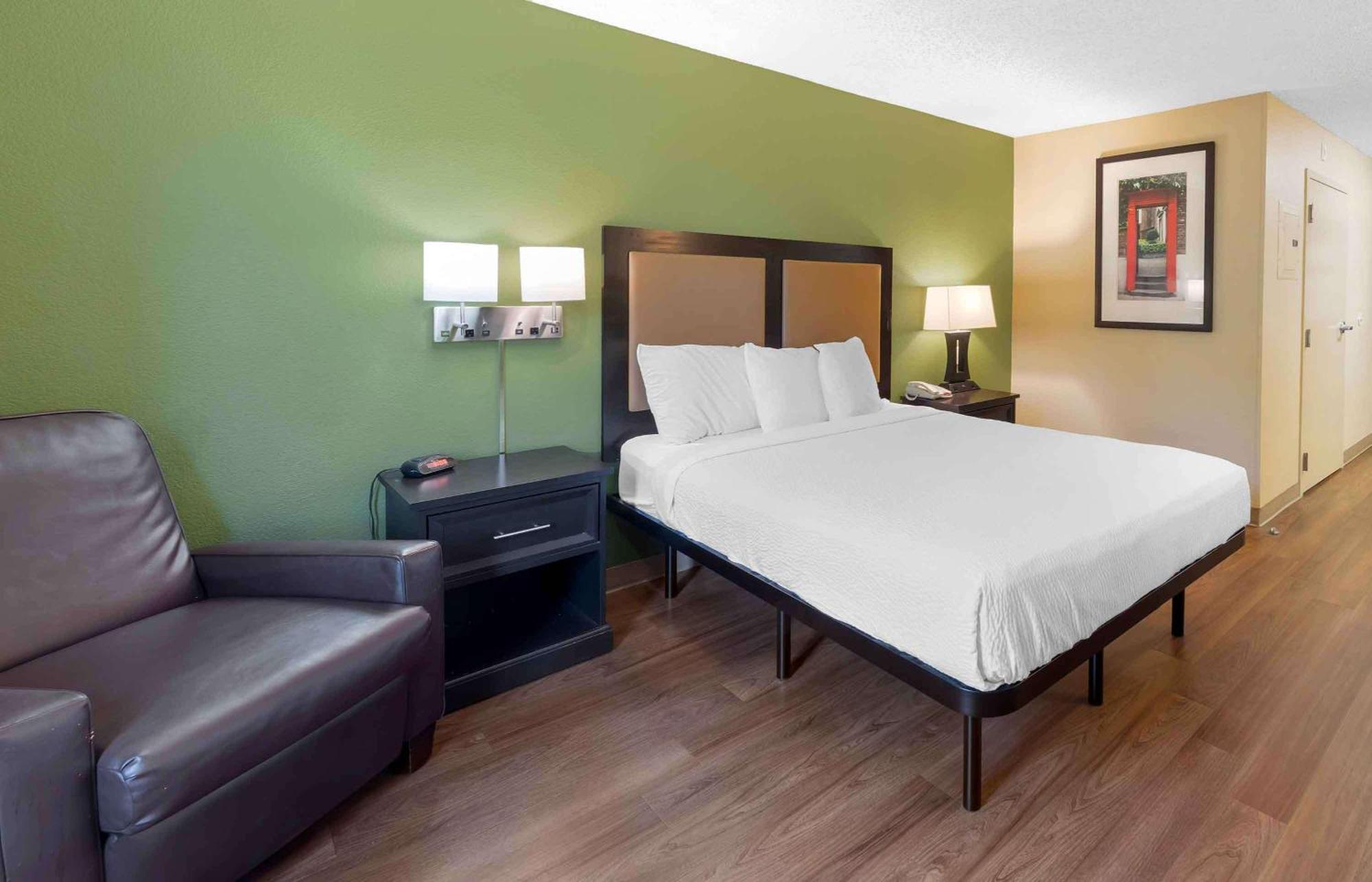 Extended Stay America Suites - Philadelphia - Mt Laurel - Pacilli Place Маунт-Лорел Екстер'єр фото