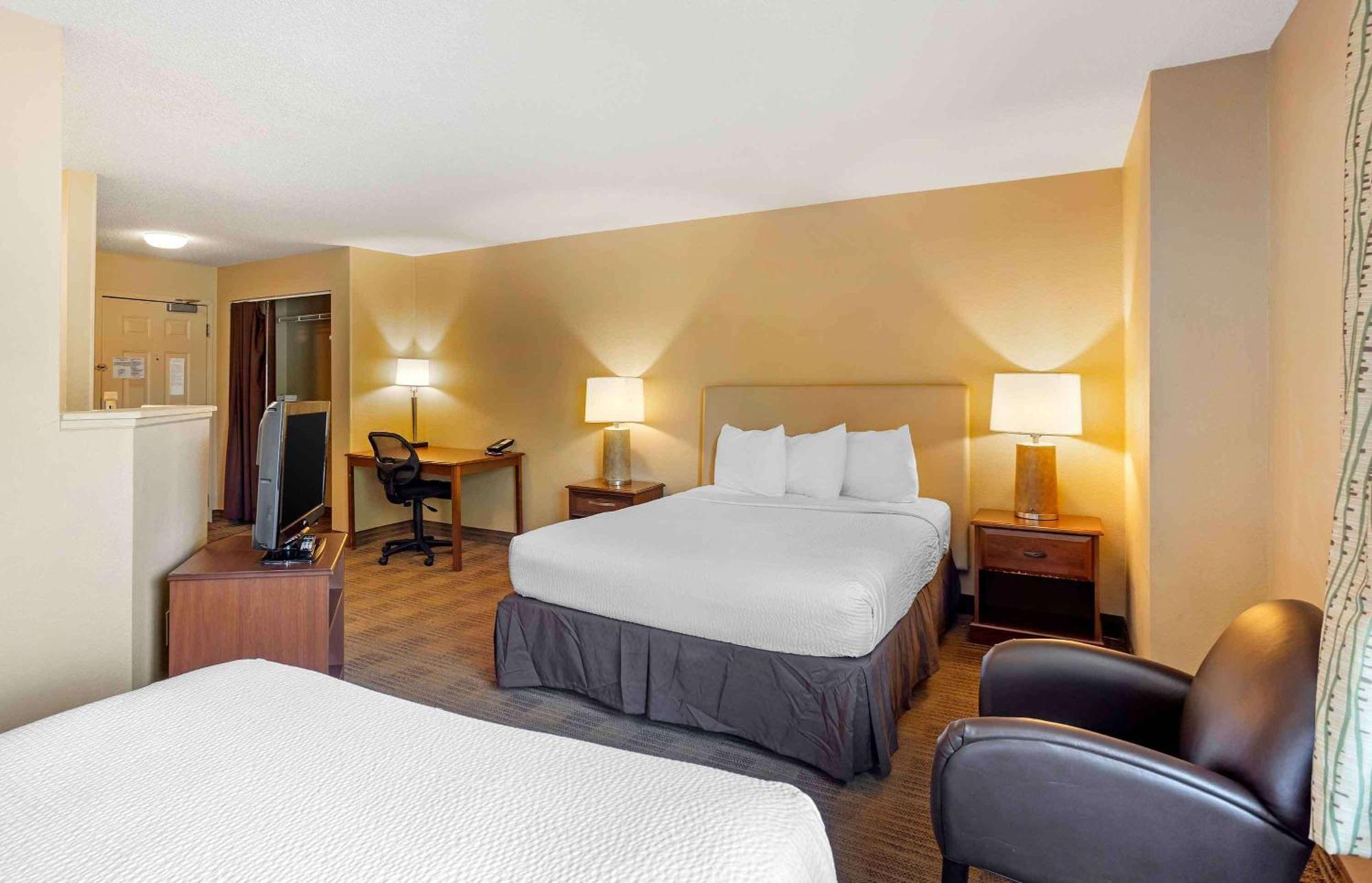 Extended Stay America Suites - Philadelphia - Mt Laurel - Pacilli Place Маунт-Лорел Екстер'єр фото