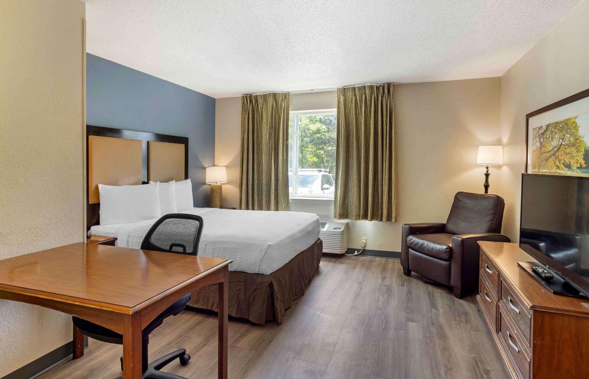 Extended Stay America Suites - Philadelphia - Mt Laurel - Pacilli Place Маунт-Лорел Екстер'єр фото