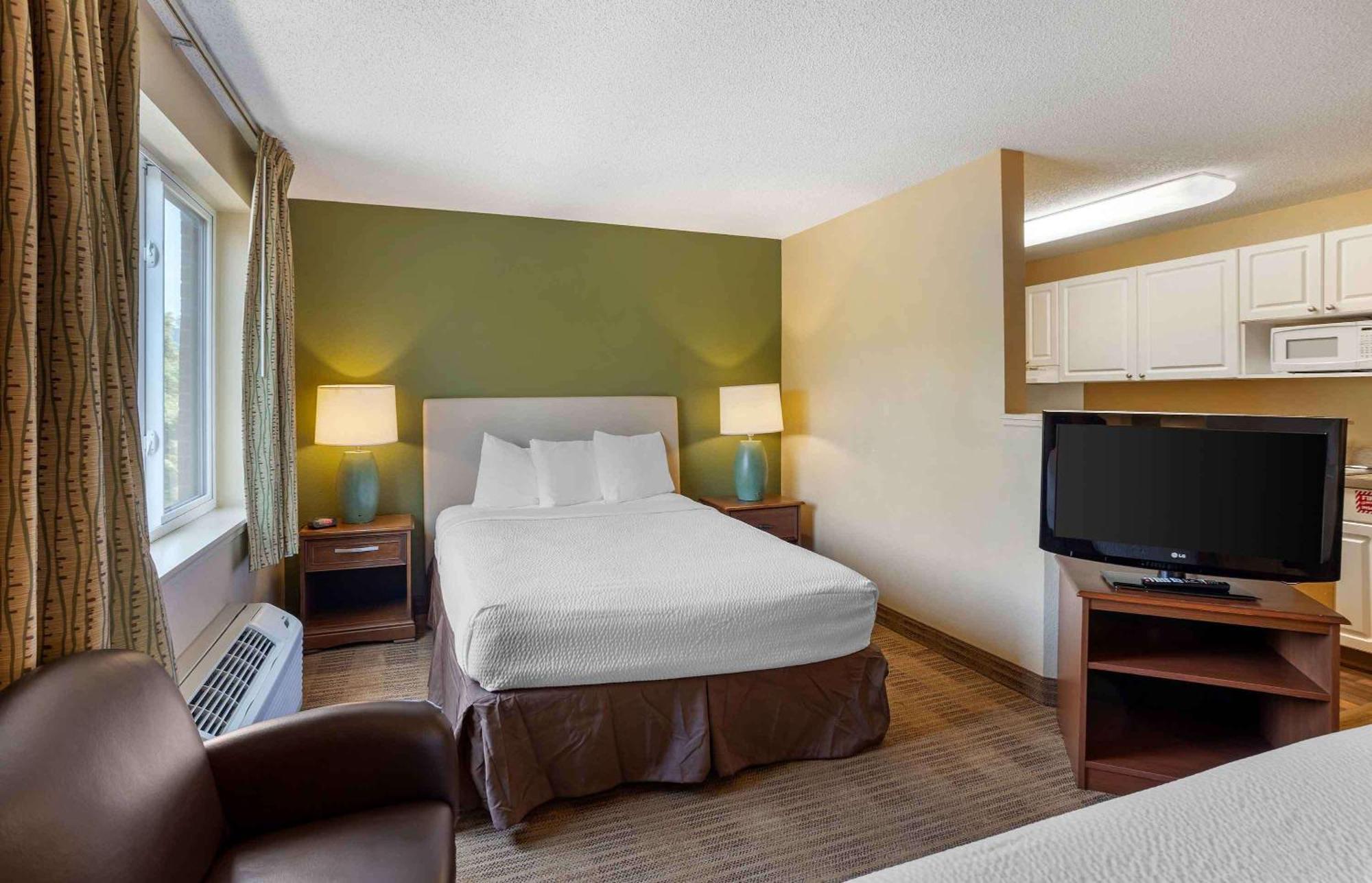 Extended Stay America Suites - Philadelphia - Mt Laurel - Pacilli Place Маунт-Лорел Екстер'єр фото
