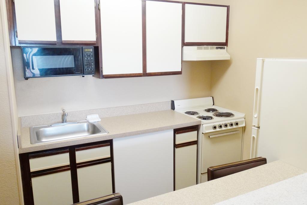 Extended Stay America Suites - Philadelphia - Mt Laurel - Pacilli Place Маунт-Лорел Екстер'єр фото